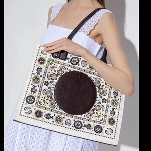 NWT Tory Burch Ella Tote White and Brown Floral Tote